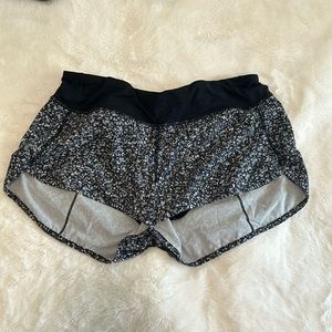 Lululemon Speed Up Low-Rise Lined Short 2.5”